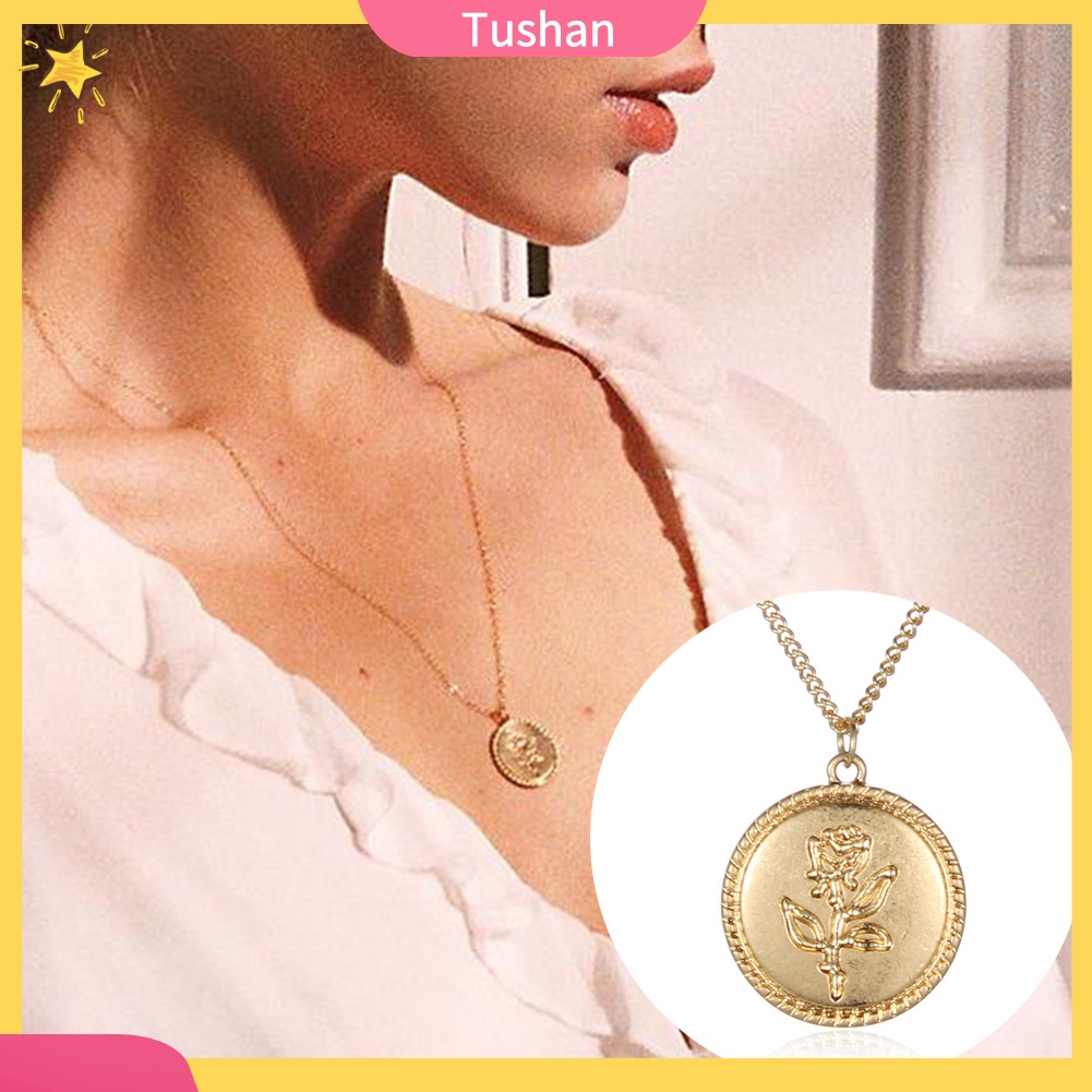 Dây chuyền mặt tròn họa tiết hoa hồng phong cách vintage