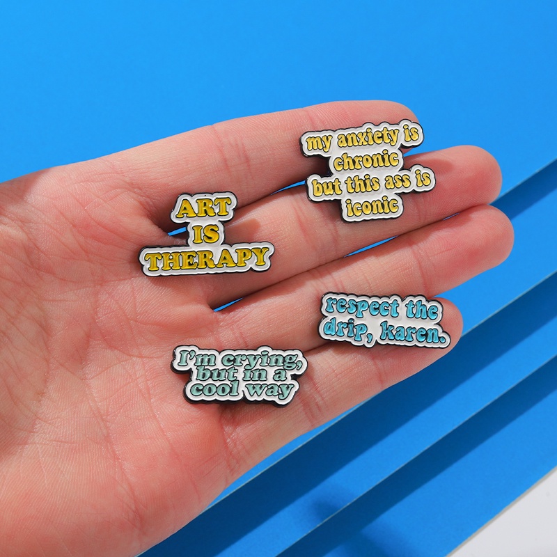 Trâm Cài Áo &quot;ART IS THERAPY&quot; Với 4 Kiểu Dáng Tùy Chọn