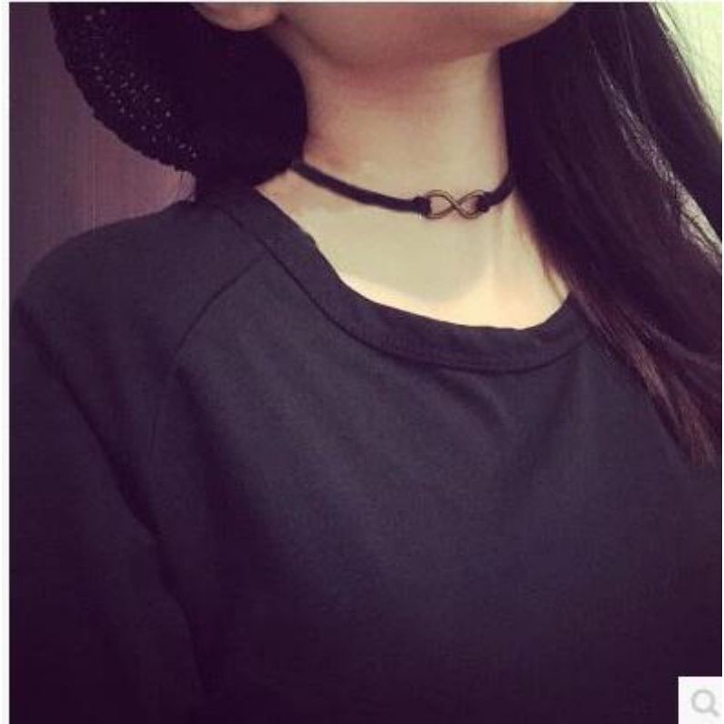 Vòng cổ choker cá tính cho nữ hoạ tiết đính hạt