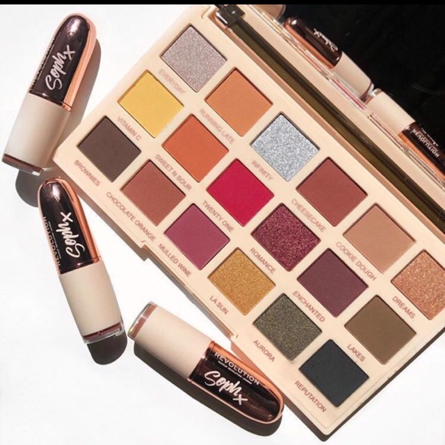 Bảng mắt Extra Spice Soph X Revolution