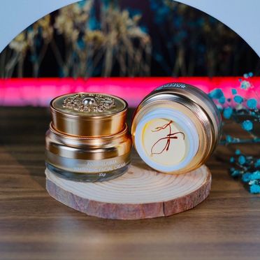 Combo Kem Face Saffron Napoli + Serum Noãn Thực Vật Hải Âu Việt