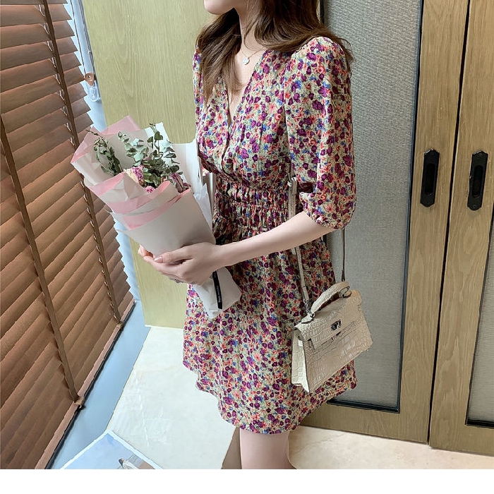 Đầm Hoa Ngắn Tay Cổ Chữ V Xinh Xắn Cổ Điển Theo Phong Cách Hàn Quốc