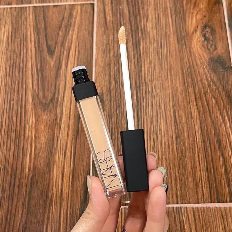 Kem che khuyết điểm Nars Radiant Creamy Concealer