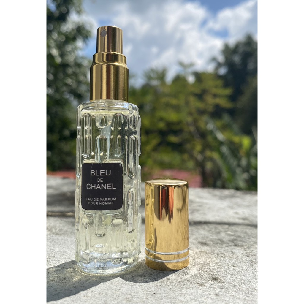 Nước hoa Nam Bleu de Chanel Eau de Parfum dạng xịt chỉ với 20ml mùi gợi cảm sang trọng tinh tế | BigBuy360 - bigbuy360.vn