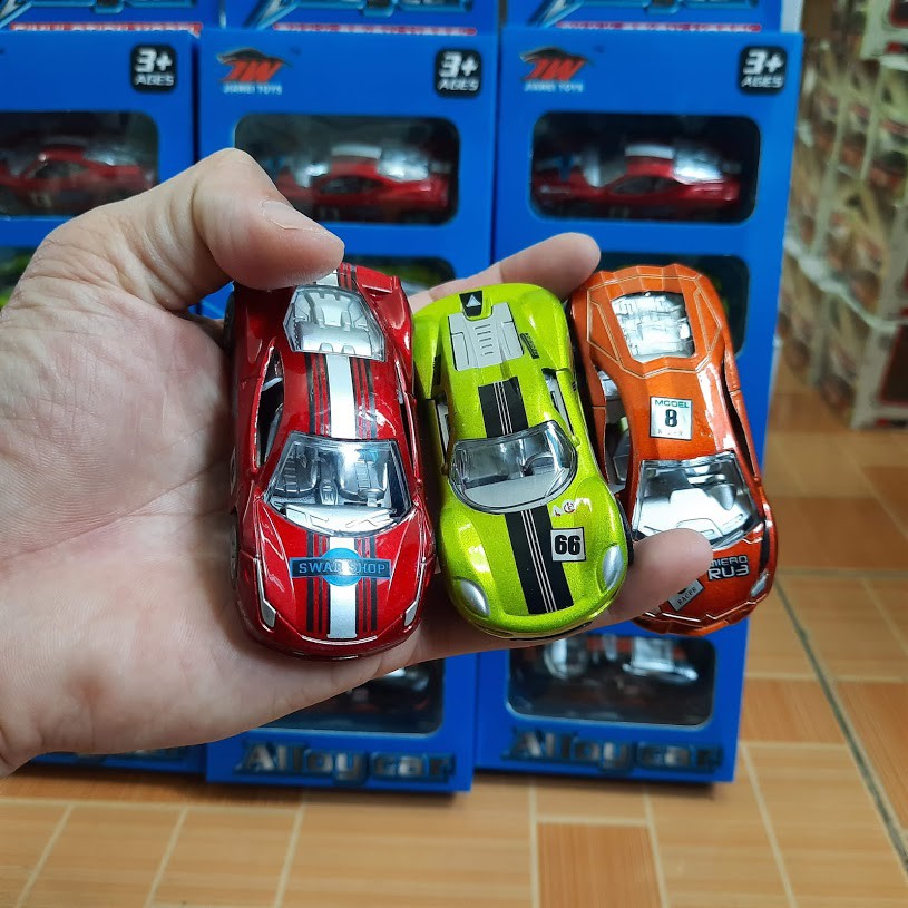 Mô hình xe ô tô die cast đồ chơi trẻ em tỉ lệ 1:64 bộ 5 chiếc