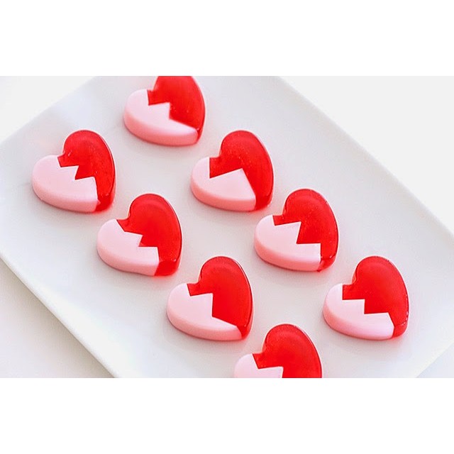 Khuôn nhựa làm thạch trái tim Khay đá hình 21 viên Heart shaped tray ice VT-KD22