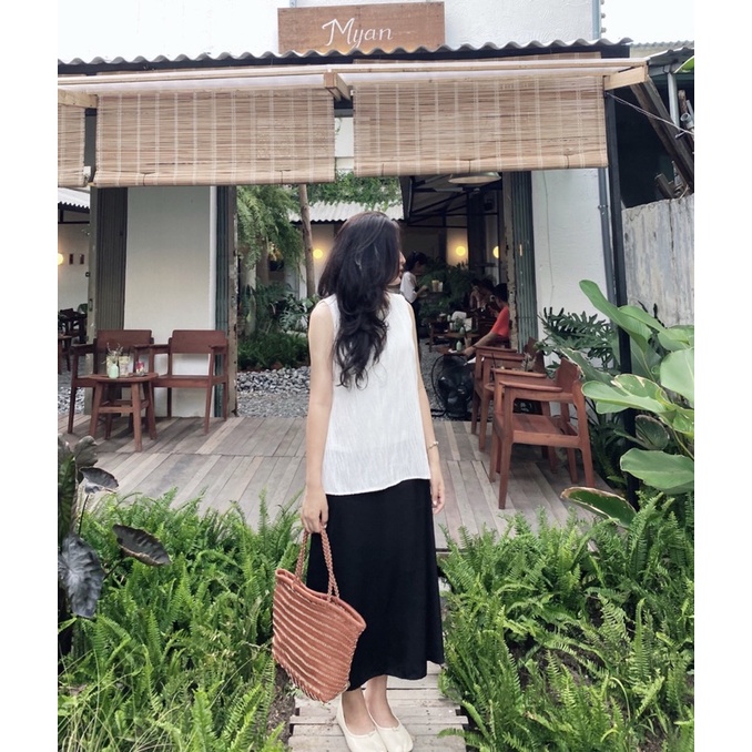 Áo sát nách gợn sóng Sora Top Ma Vie