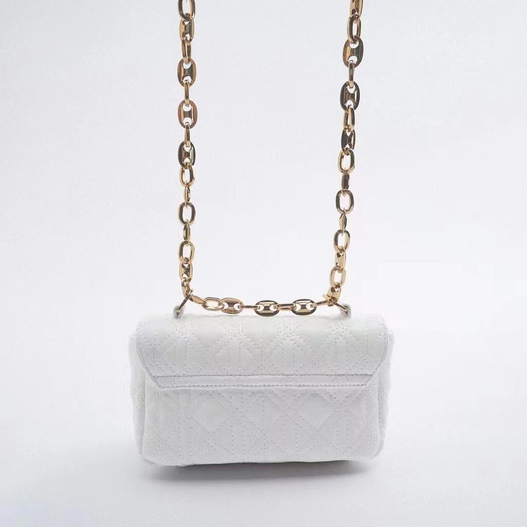 Túi Xách Zara Đính Đá Phối Dây Xích Thời Trang Sang Trọng Cho Nữ