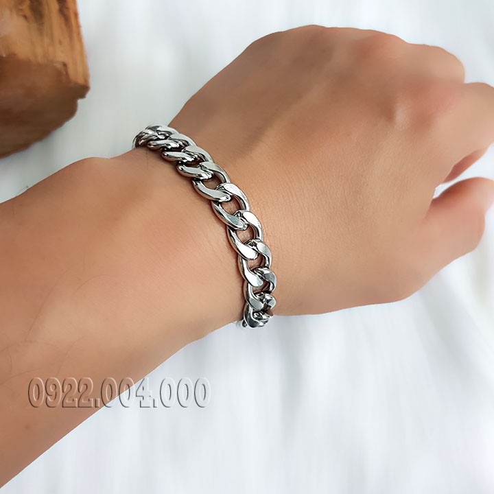 Lắc tay nam kiểu đầu khóa chui cá tính LZ1647.