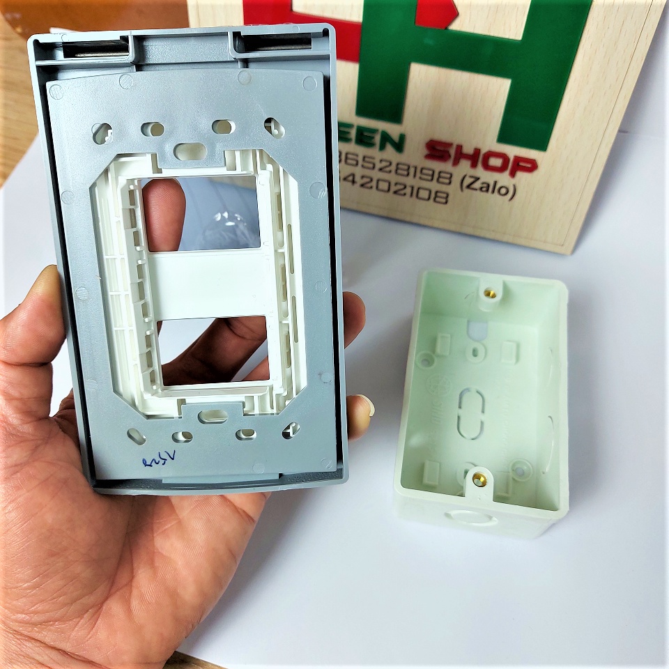 Nắp che mưa cho công tắc điện lắp dọc