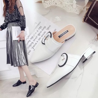 Sục nữ da dép nữ mùa hè mang dép mũi nhọn và dép đi trong nhà