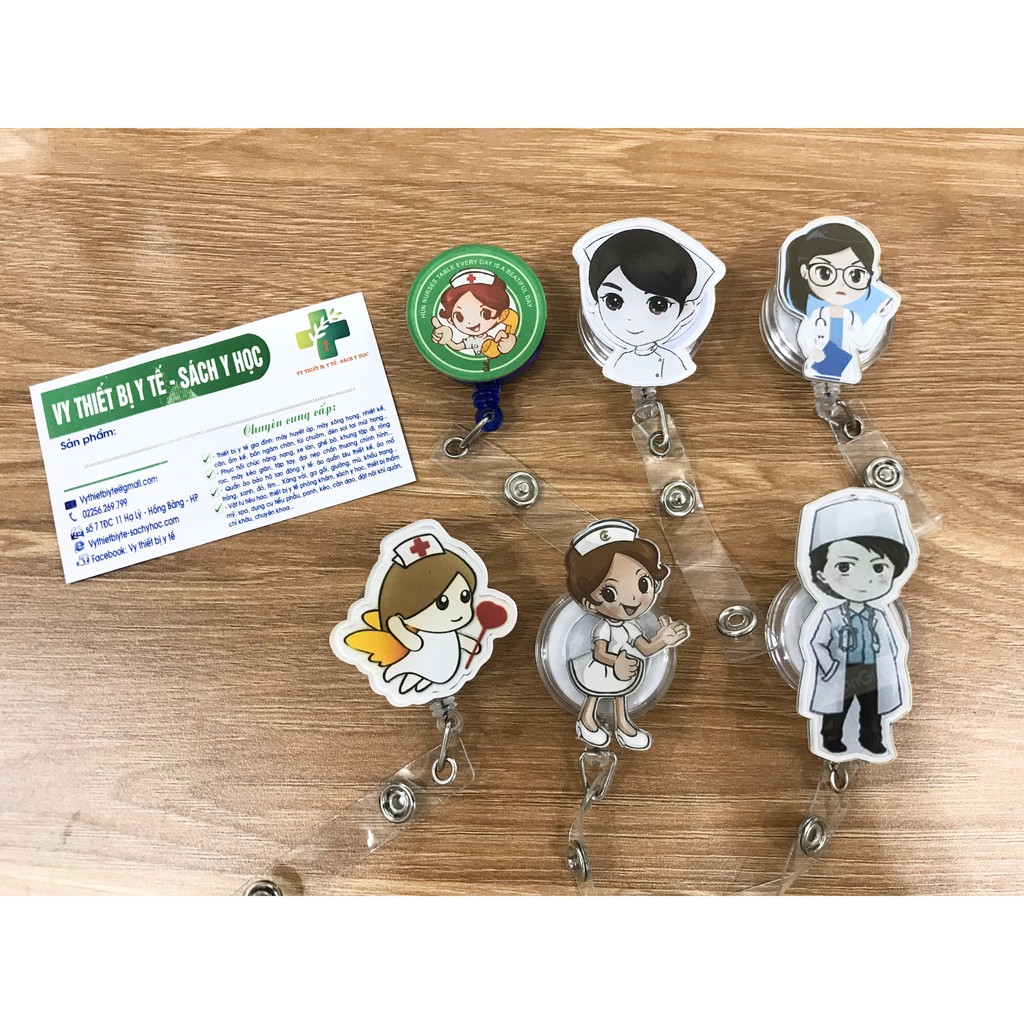 Móc đeo thẻ sinh viên