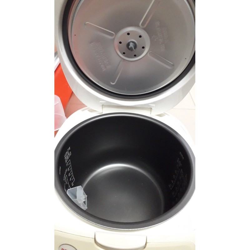 Nồi Cơm Điện Tử ZOJIRUSHI NS-WXQ18-WB