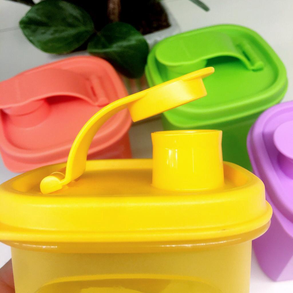 Bộ 4 Bình Nước Slim Line Pitcher 350ml - Tupperware - Nhựa Nguyên Sinh - Chống Rò Rỉ Nước