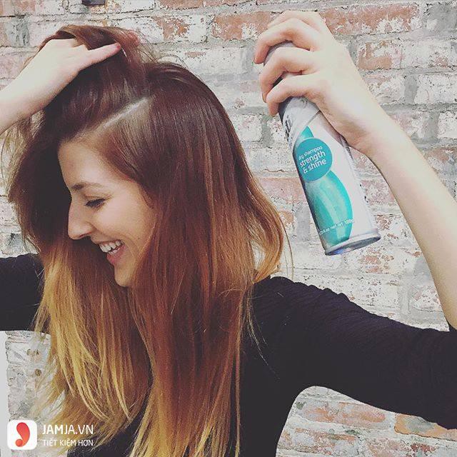 Dầu Gội Khô Batiste 200ml Chính Hãng