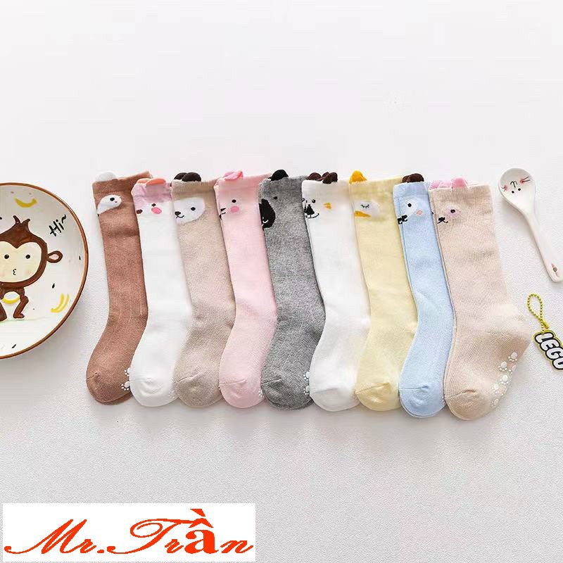 Tất công chúa cao cổ cho bé gái