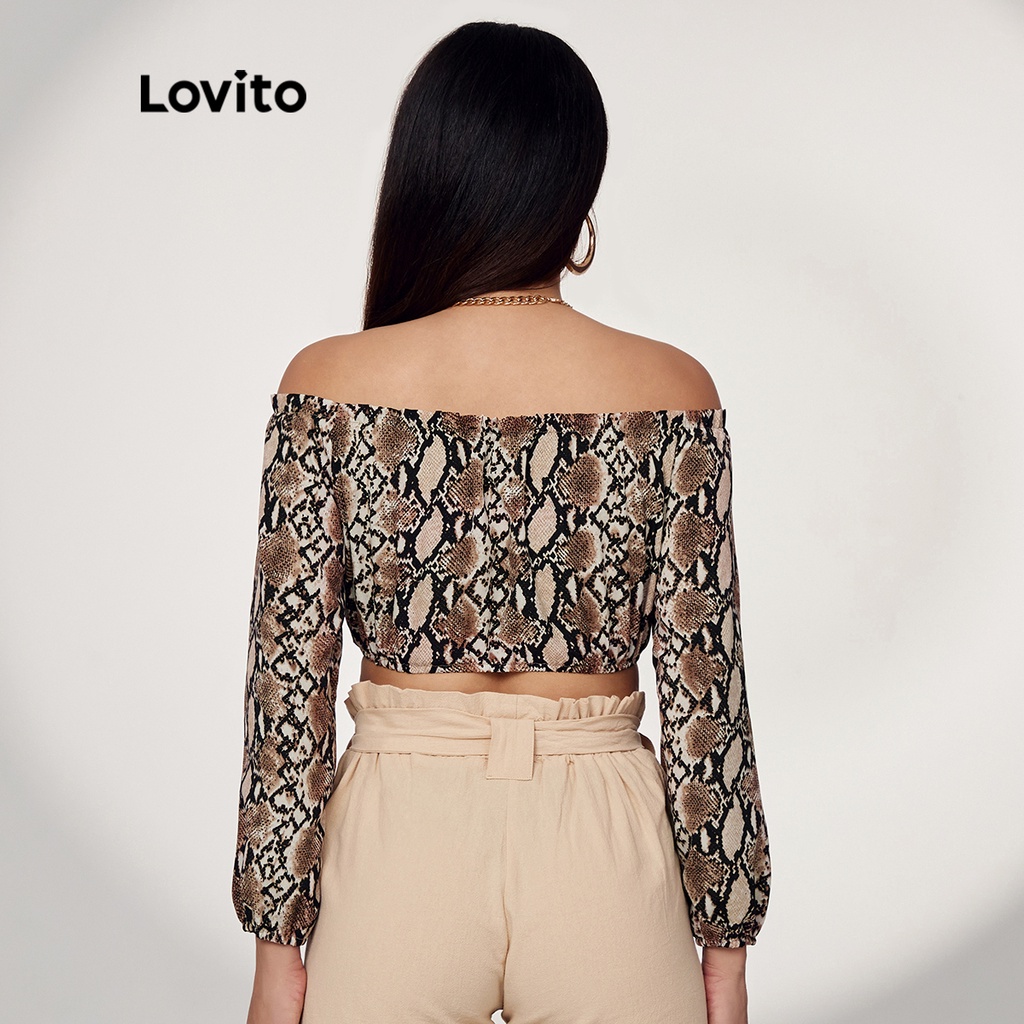 Áo kiểu Lovito dáng ôm vừa vặn vai thẳng in họa tiết da báo phong cách thường ngày L17D029 (Nâu)