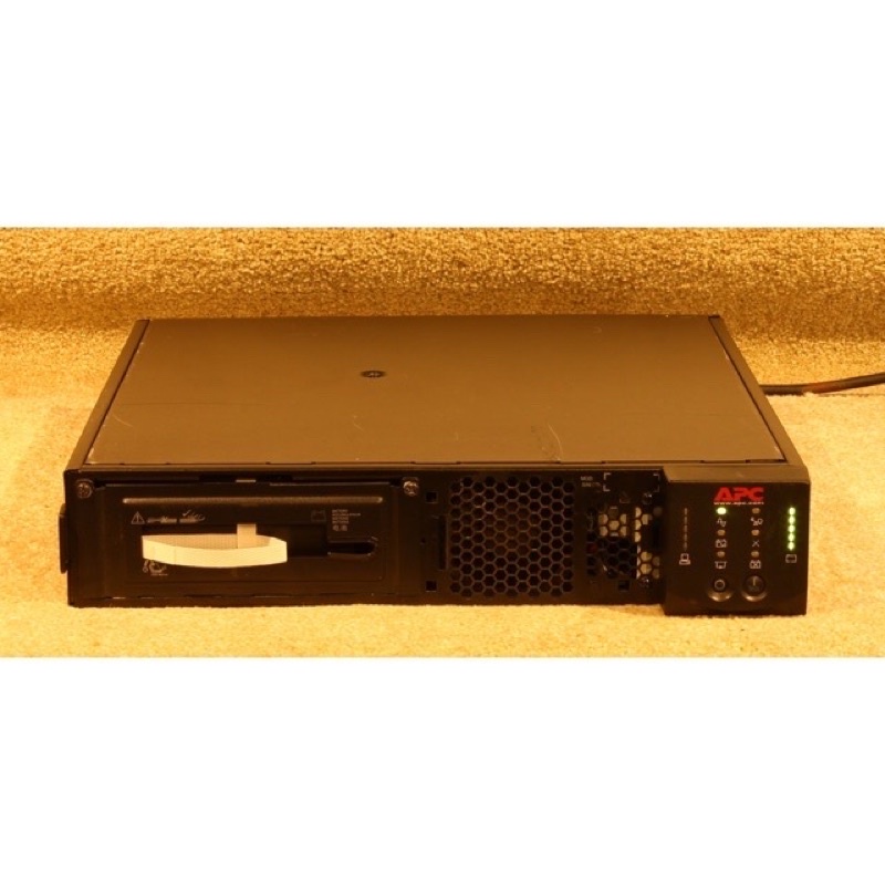 Bộ Lưu Điện UPS APC Smart-UPS RT SURT2000XLI .2000VA 230V . like New