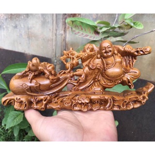 Tượng gỗ phật di lặc kéo bao tiền - Gỗ Bách Xanh
