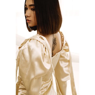 DAPHALE - Đầm Ôm Sát Chất Liệu Satin Leoni