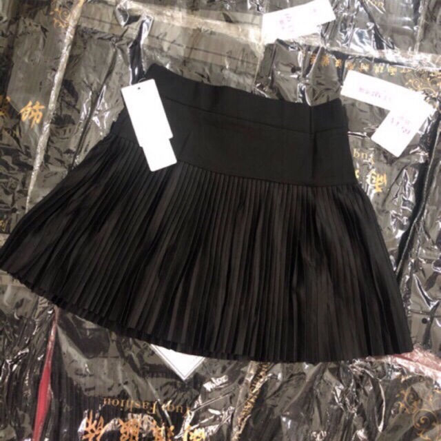 Chân váy xếp ly. Sỉ 110k