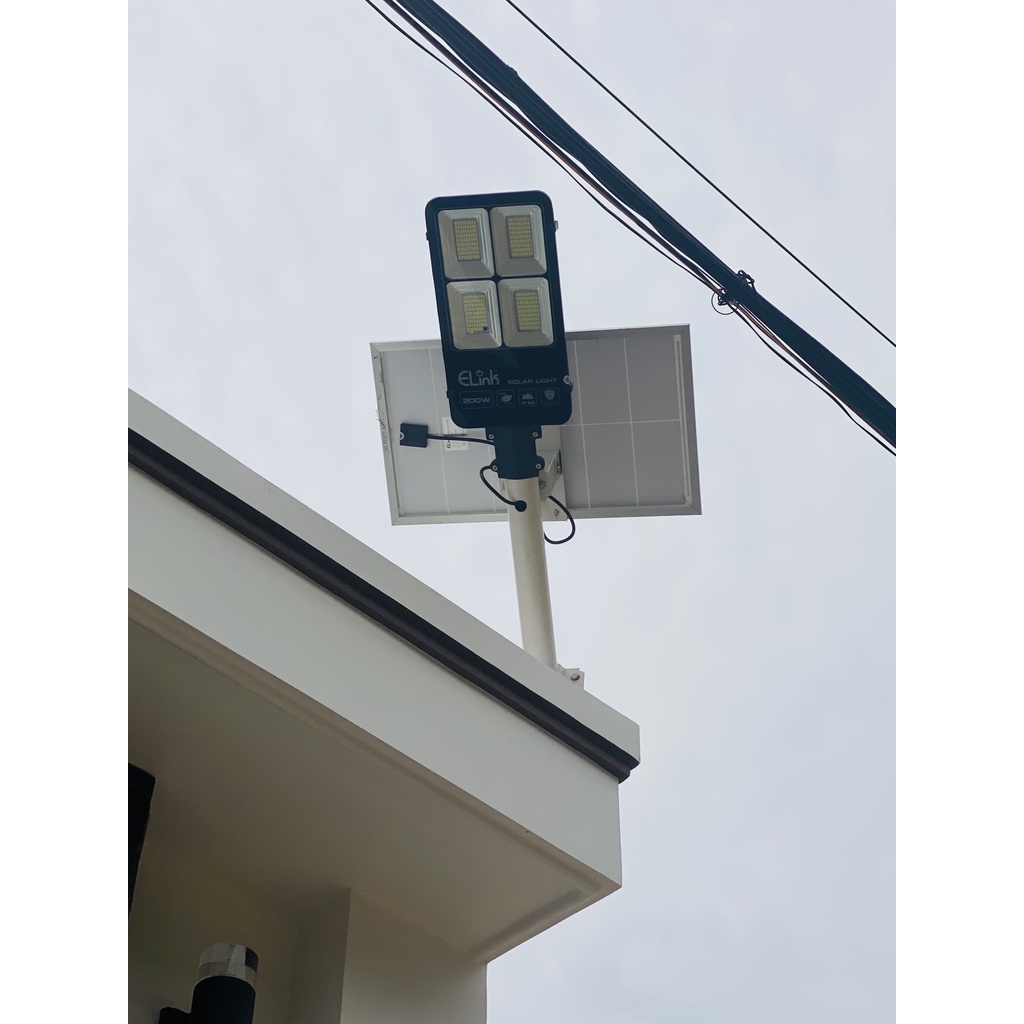 Đèn Đường Led ELink Solar Năng Lượng Mặt Trời Ánh Sáng Trắng Sang Trọng Tỏa Sáng Đảm Bảo An Toàn Ban Đêm Công Suất 200W