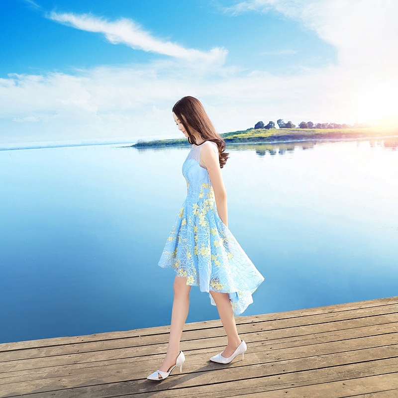 đầm dáng suông họa tiết hoa thanh lịch cho nữ