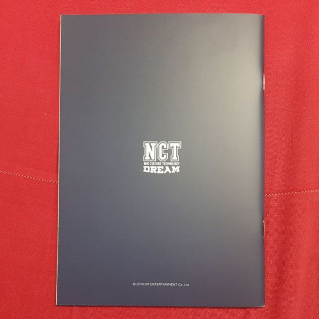 Tập vở Back To School