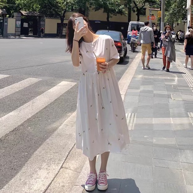 Váy babydoll hoa cúc ngắn tay Ulzzang, Váy hoa nhí dáng dài nữ | BigBuy360 - bigbuy360.vn