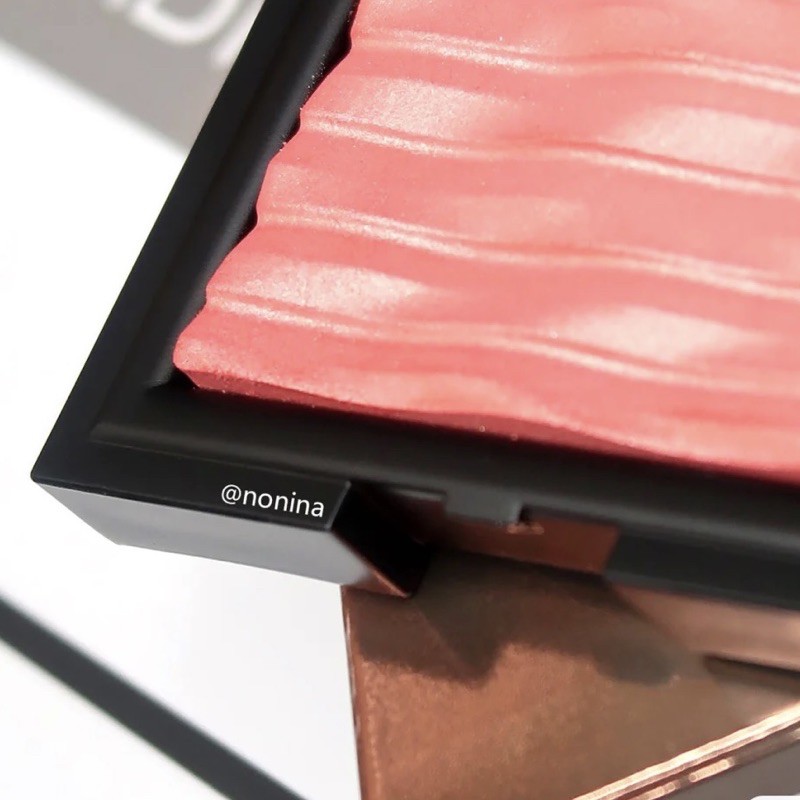 Phấn Má Hồng Clio Air Prism | BigBuy360 - bigbuy360.vn