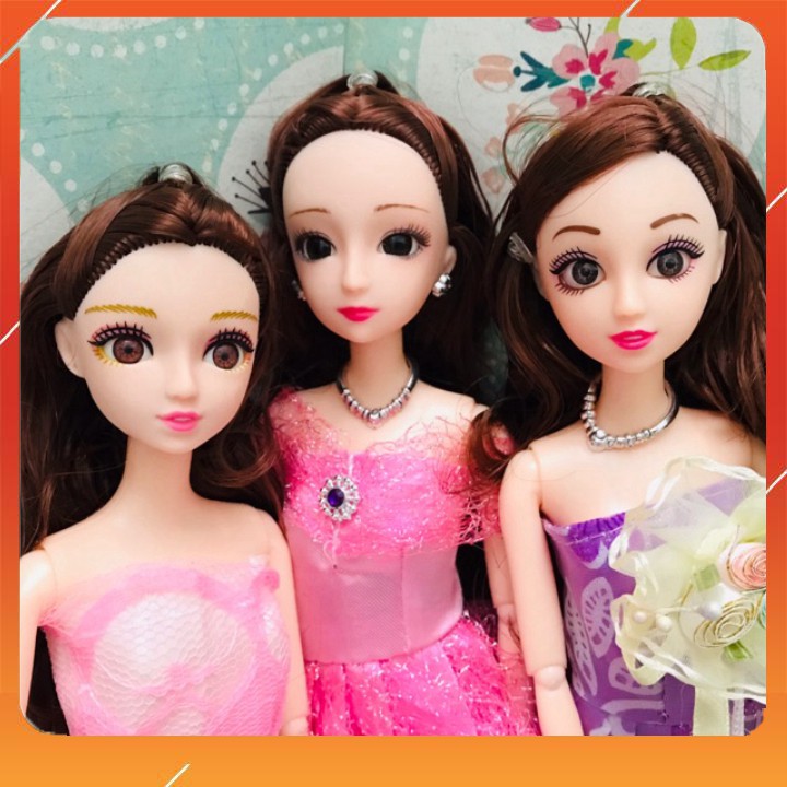 Búp Bê Barbie Mắt Đá 3D Tóc xoăn buộc mái