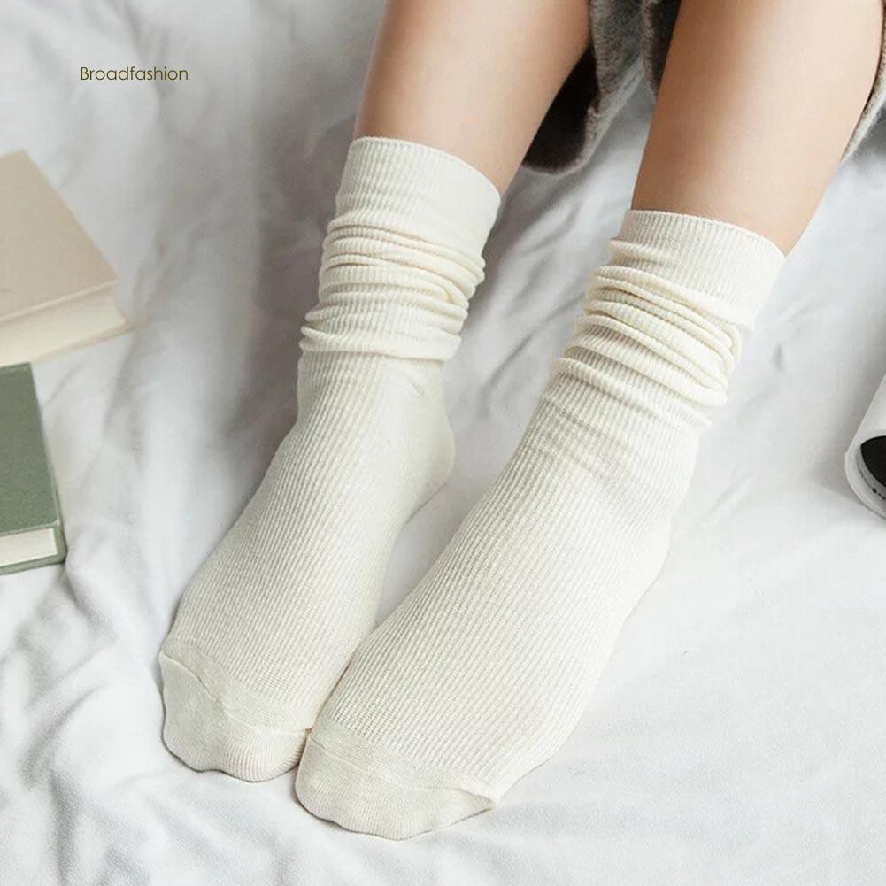 Tất dệt kim giữ ấm cho nữ