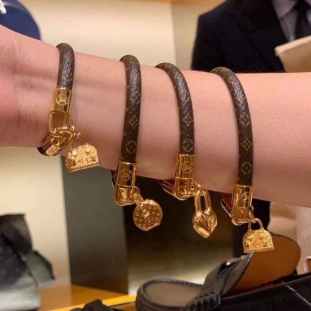 Vòng Tay Unisex Dạng Chuỗi Hạt Thời Trang one szie 18 CM