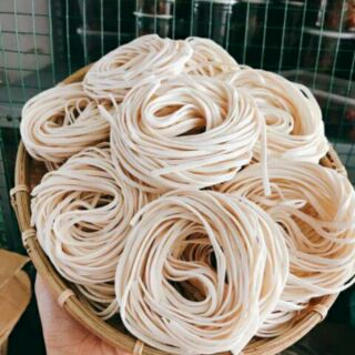 300gr mì khô ( bột bánh canh khô)