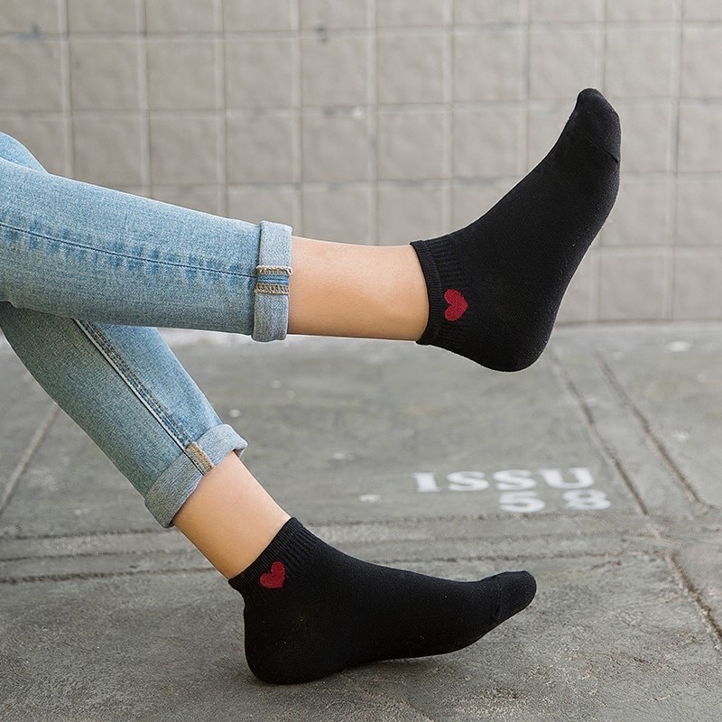 [Vớ Nam nữ] Tất Nữ Cổ chân thêu trái tim đỏ Style Hàn Quốc.