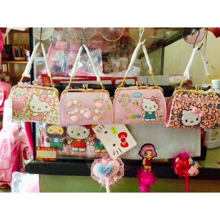 Túi sắc cầm tay xinh xắn Hello kitty hàng chính hãng