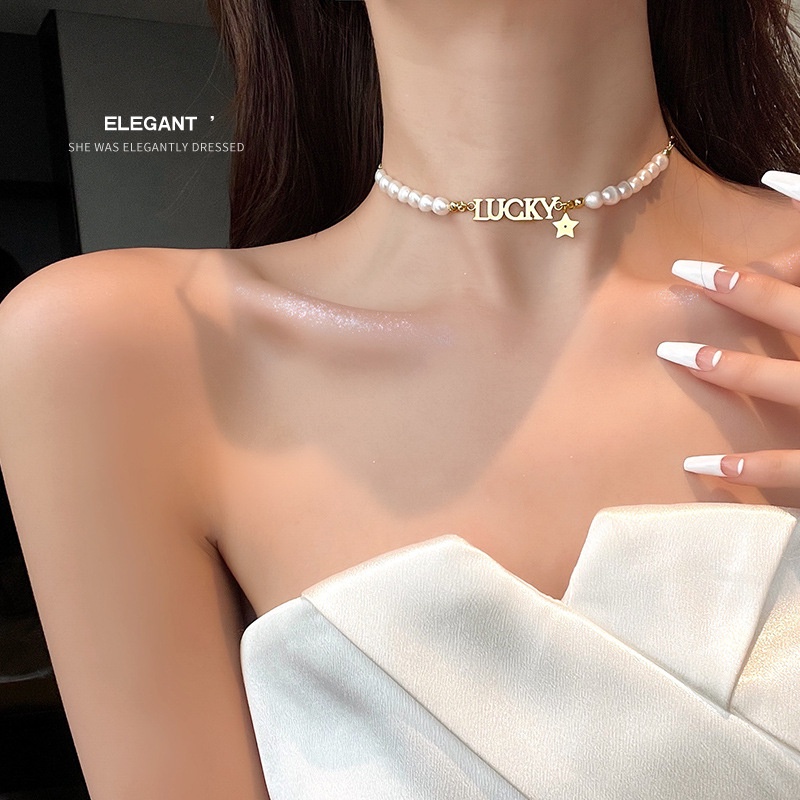 Dây Chuyền Bằng Thép Titan Mặt Ngôi Sao Chữ Đính Ngọc Trai Thời Trang Thanh Lịch Dành Cho Nữ