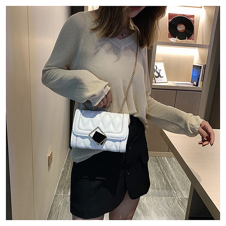 Túi xách nữ túi đeo vai đeo chéo khóa gương trần chỉ, dây xích đặc chống trộm cướp phong cách Hàn Capucha T15