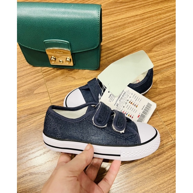 Giày chuẩn Au UK cho bé