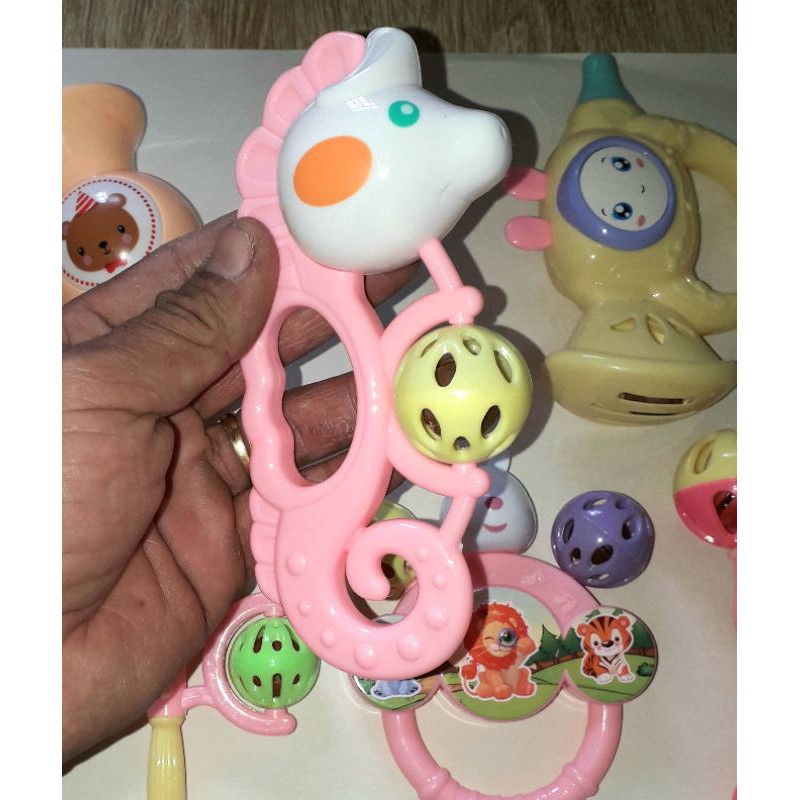Sét 7 cái lục lạc_ lắc nhạc khác nhau bằng nhựa cho bé