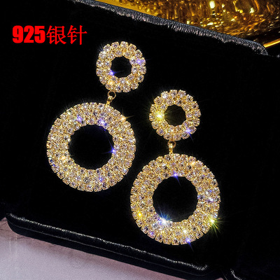 Khuyên tai dáng dài đính đá và ngọc trai phong cách Hàn Quốc mới