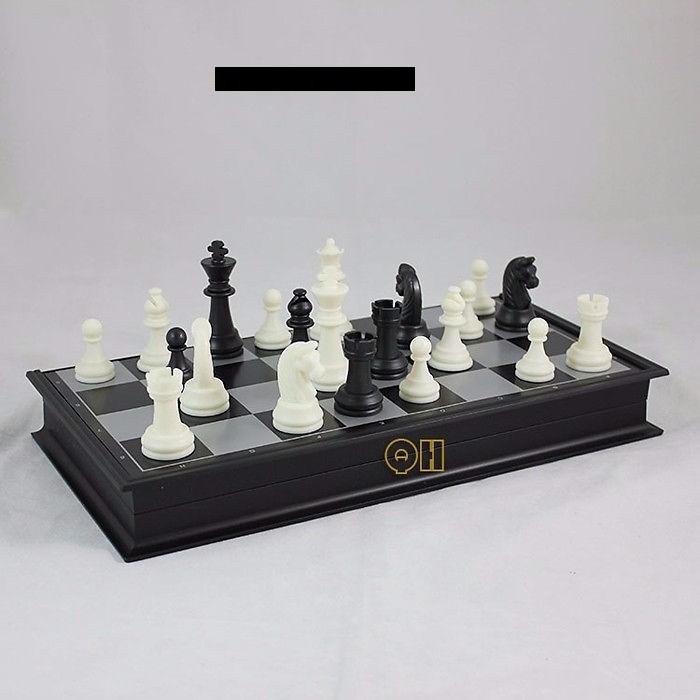 Bàn cờ vua nam châm