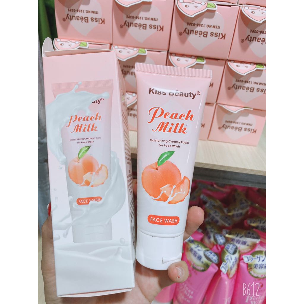 Sữa rửa mặt bọt mịn Peach Milk của kissbeauty D412