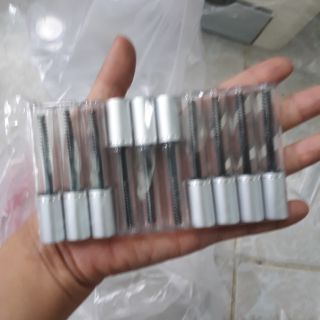 Vỏ mascara mini đổ dầu dừa