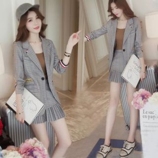 Set bộ áo vest+chân váy đẹp 520k