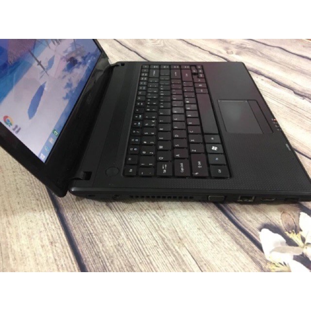 Laptop cũ Acer 4738 i3 ram 2g ổ 320g màn 14.0