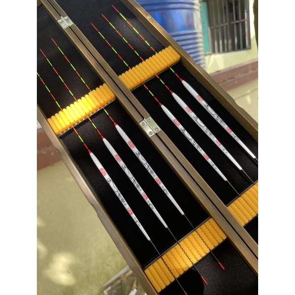 Phao Lông Công Đạt Ma