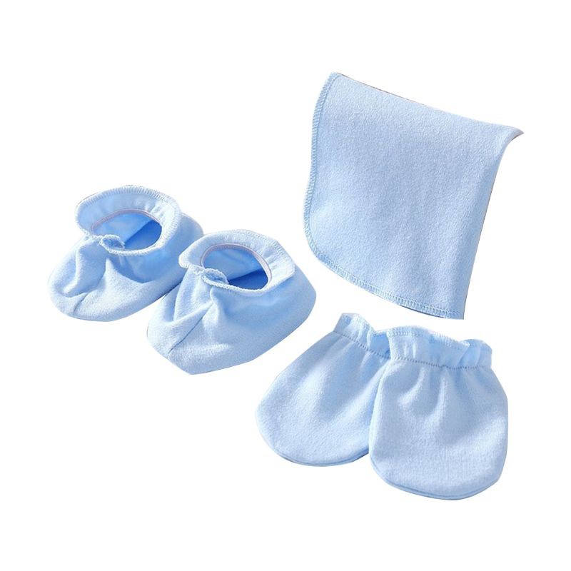 Set khăn cotton mềm có đồ bọc chân dành cho bé