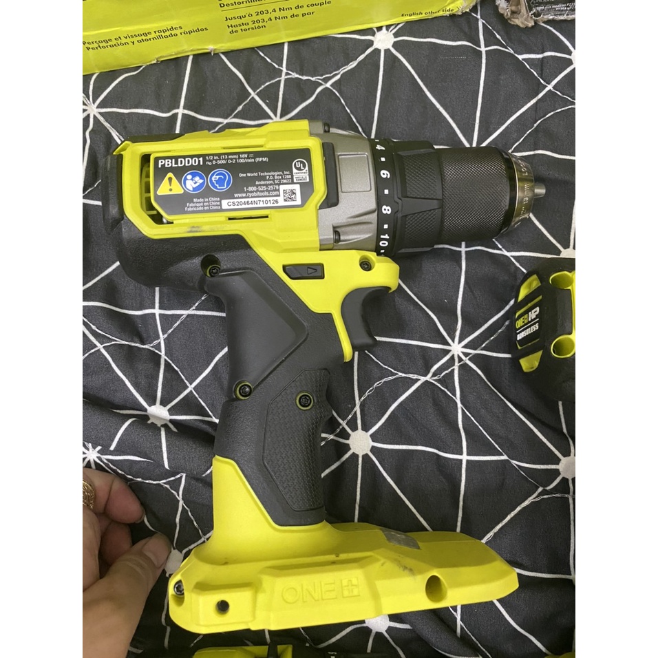 Khoan, vít, bulong chính hãng RYOBI 18v không chổi than, hàng nhập Mỹ mới 100%. BN.