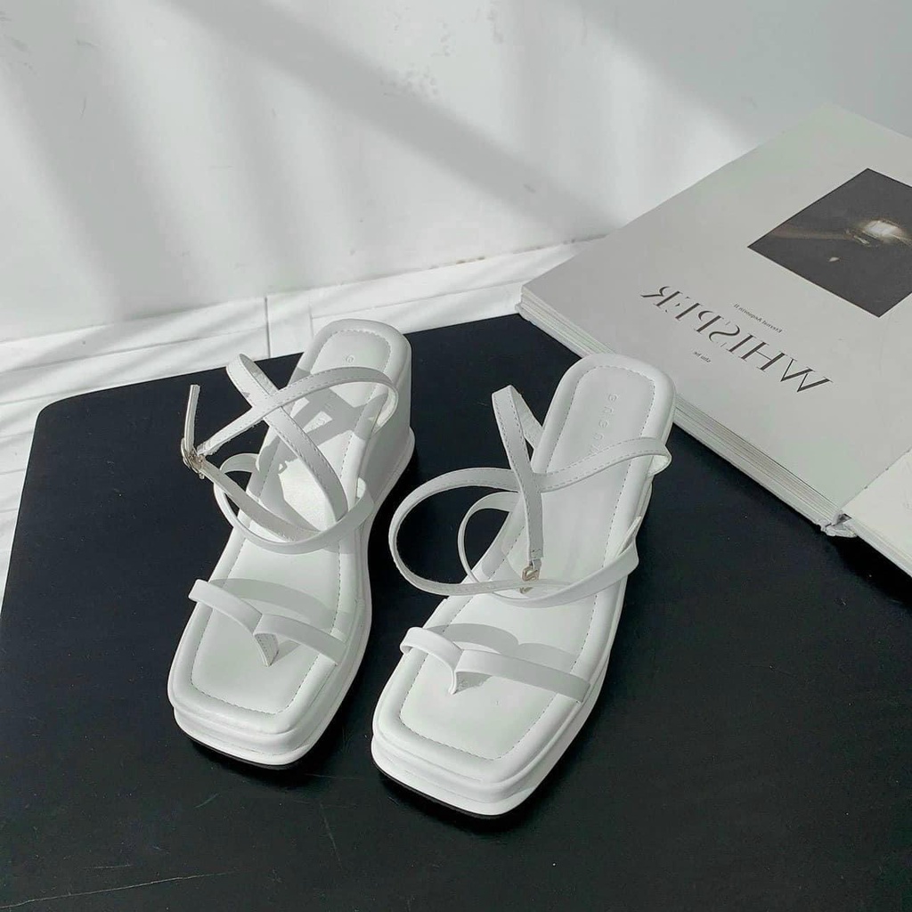 SORAMI.SHOES- Giày xăng đan đế xuồng tôn dáng, phong cách trẻ trung dành cho nữ